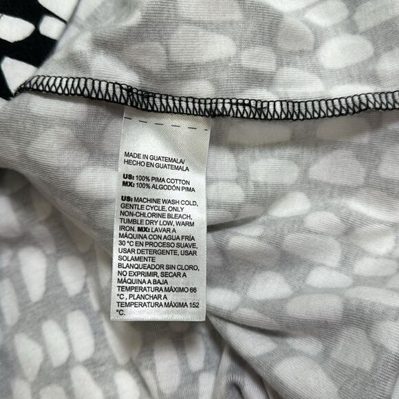 CHICO’S V-NECK T-SHIRT - Picture 5 of 6